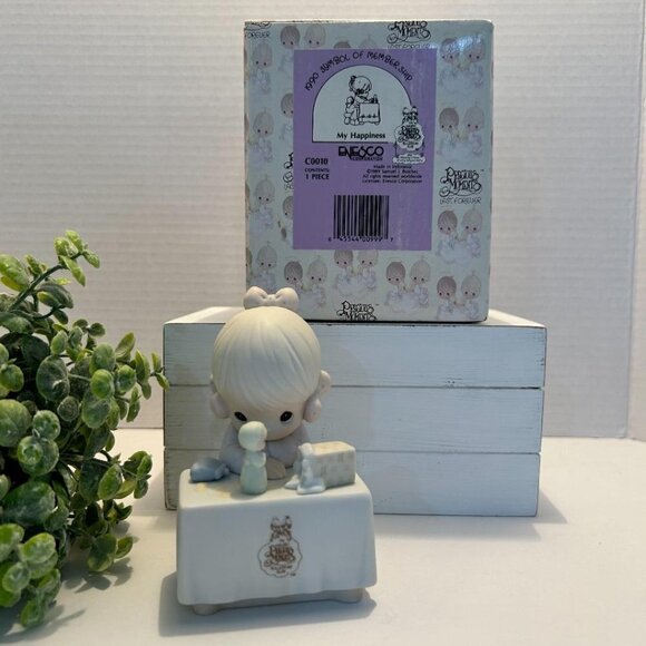 PRECIOUS Moments "My Happiness" 1990 symbol of membership figurine - Picture 1 of 3